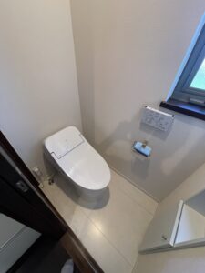 1階2階トイレ交換 完成 2