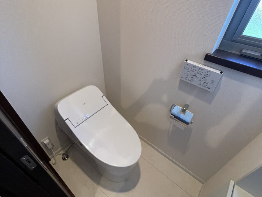 1階2階トイレ交換 施工後