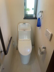 1階2階トイレ交換 完成 1